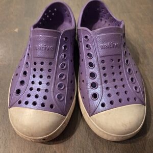 Native Kids Purple Water Shoes